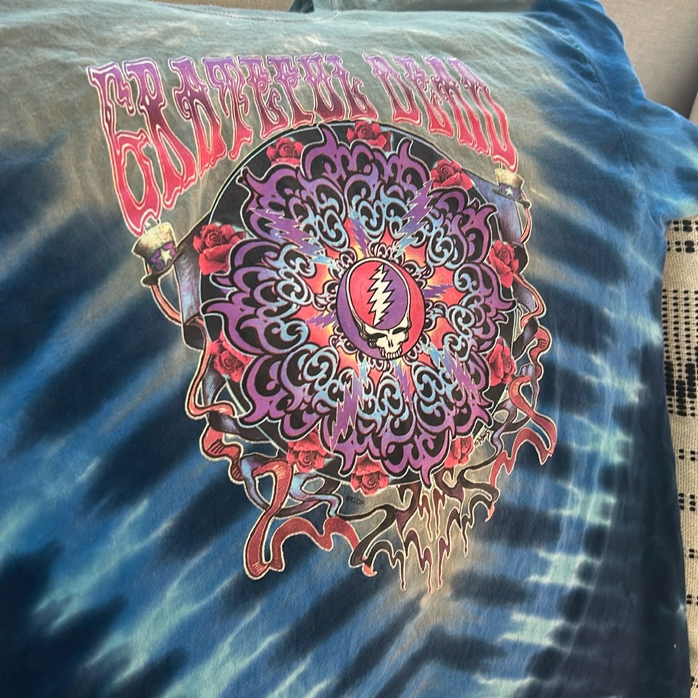 Grateful Dead Graphic Tie-Dye T-Shirt Blue Size XL wore once